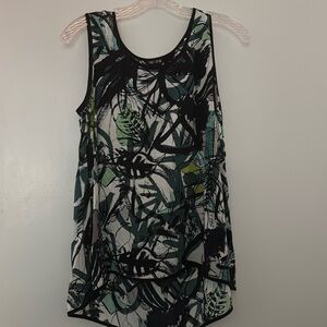 Nic + Zoe size medium sleeveless blouse